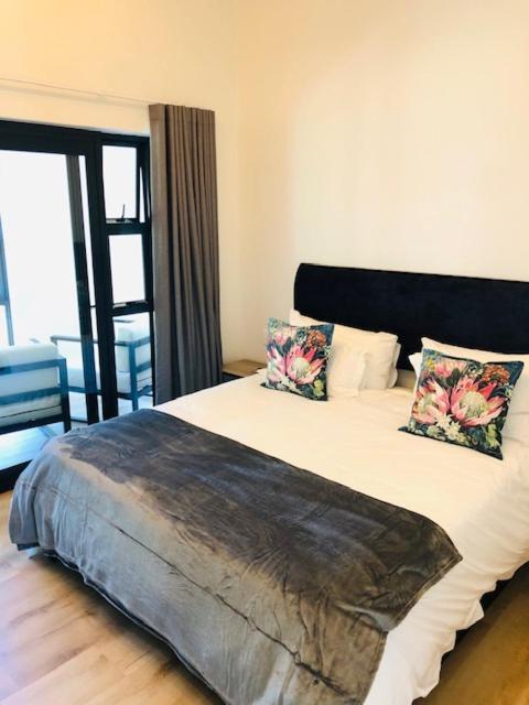 Glow Boutique Suites & Guesthouse Hermanus Εξωτερικό φωτογραφία